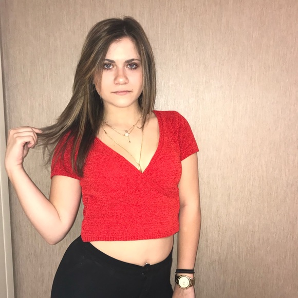 Urban Outfitters Red Crop Top - Picture 4 of 4